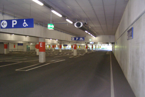 Koblenz, Tiefgarage eines Einrichtungshauses